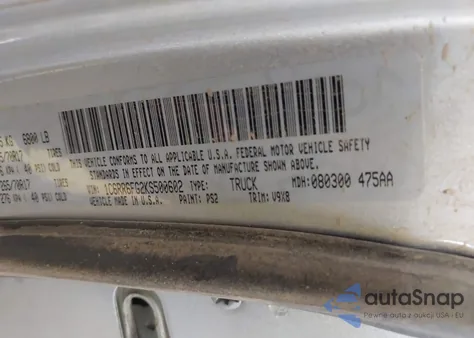 2019 Ram 1500 Classic Express 4X2 6'4 Box z USA, uszkodzony, nr VIN 1C6RR6FG2KS500602